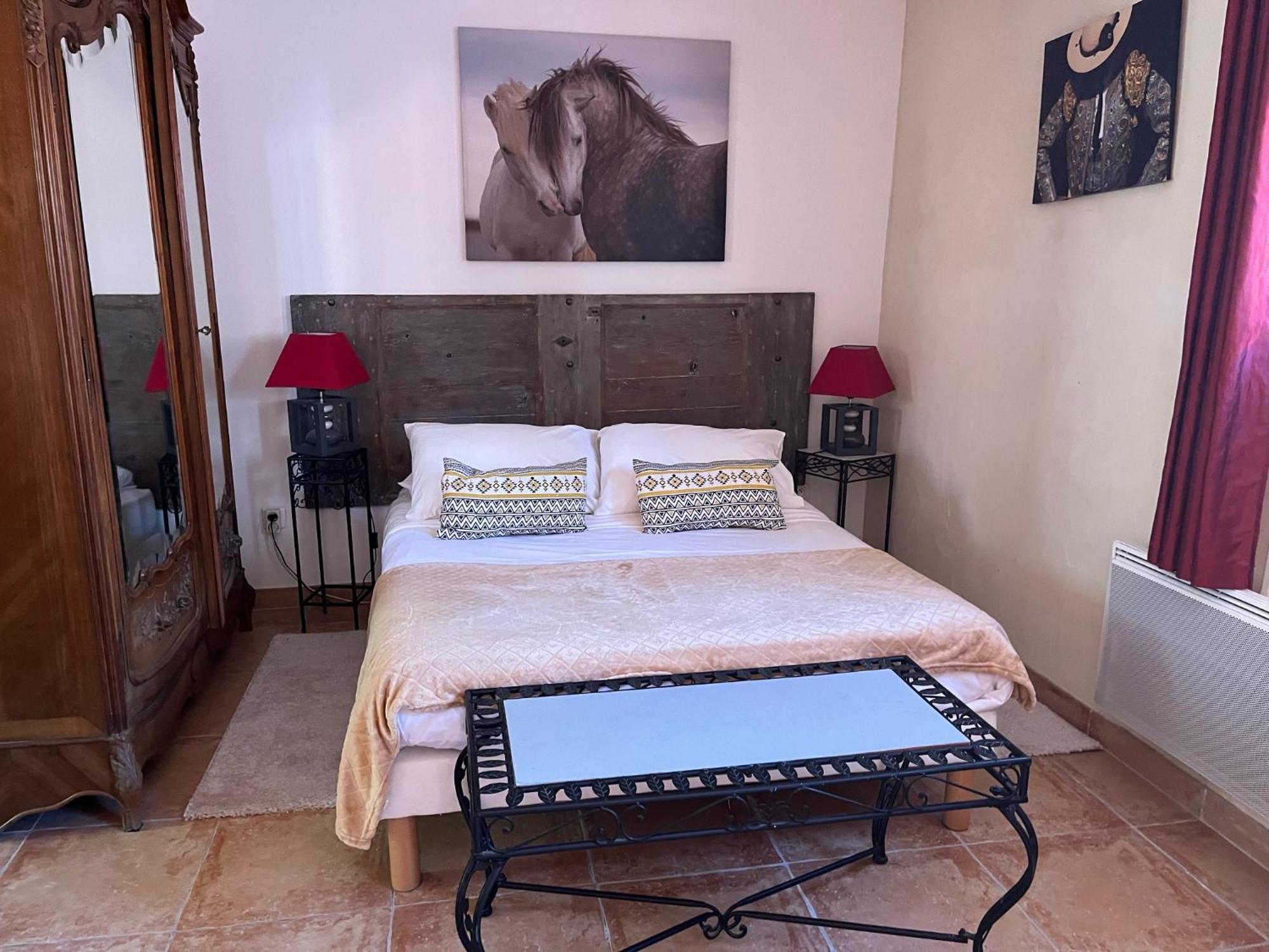 Chambre Seville - Mas Saint-Louis - Piscine Chauffee Ег-Морт Екстер'єр фото